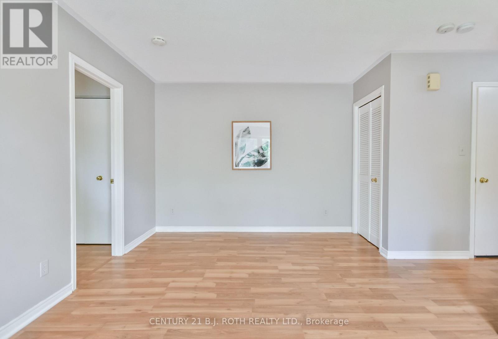 Property at 19 SOUTH STREET S image 5