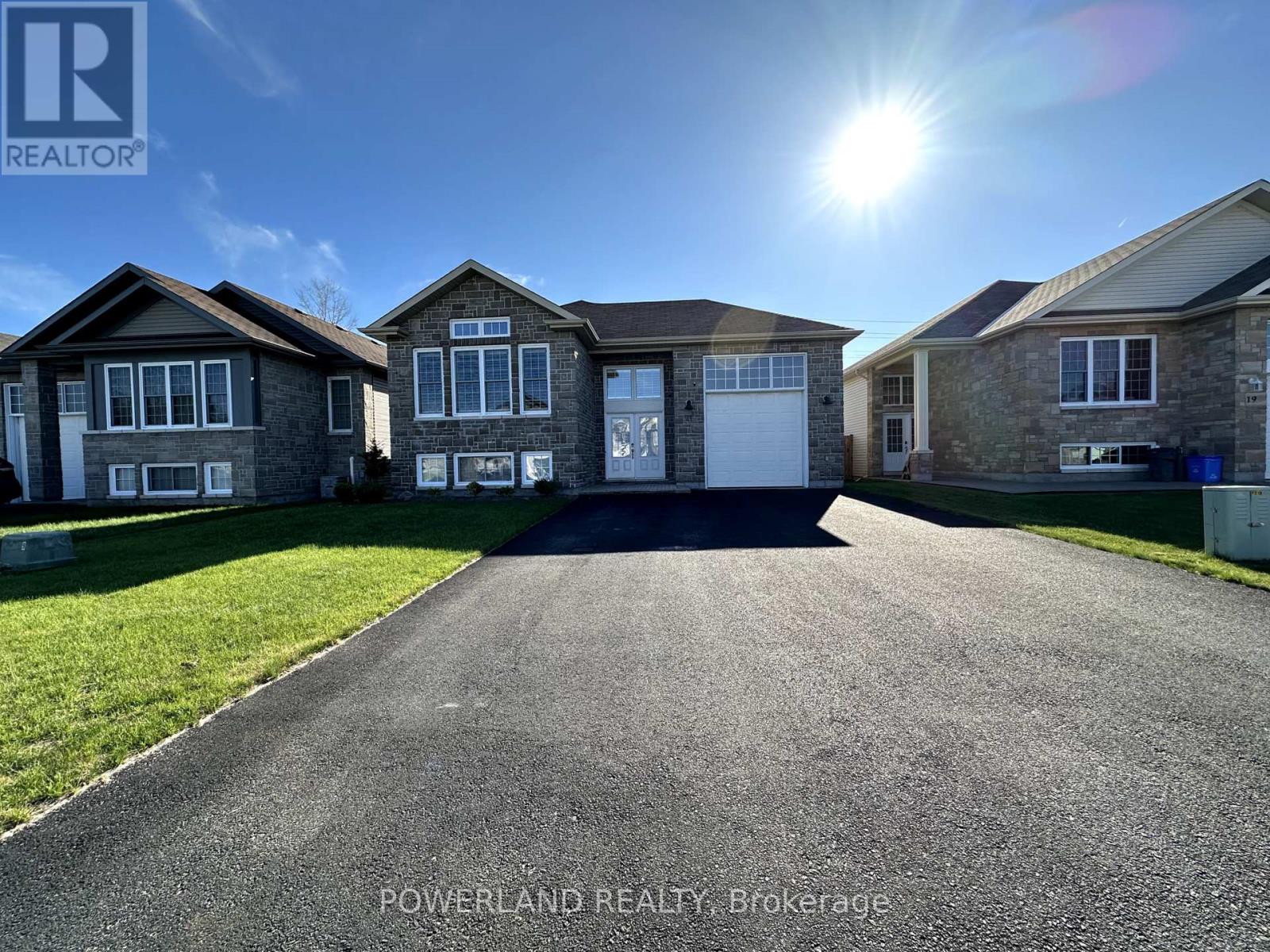Property at 21 BROOKLAND DRIVE image 1