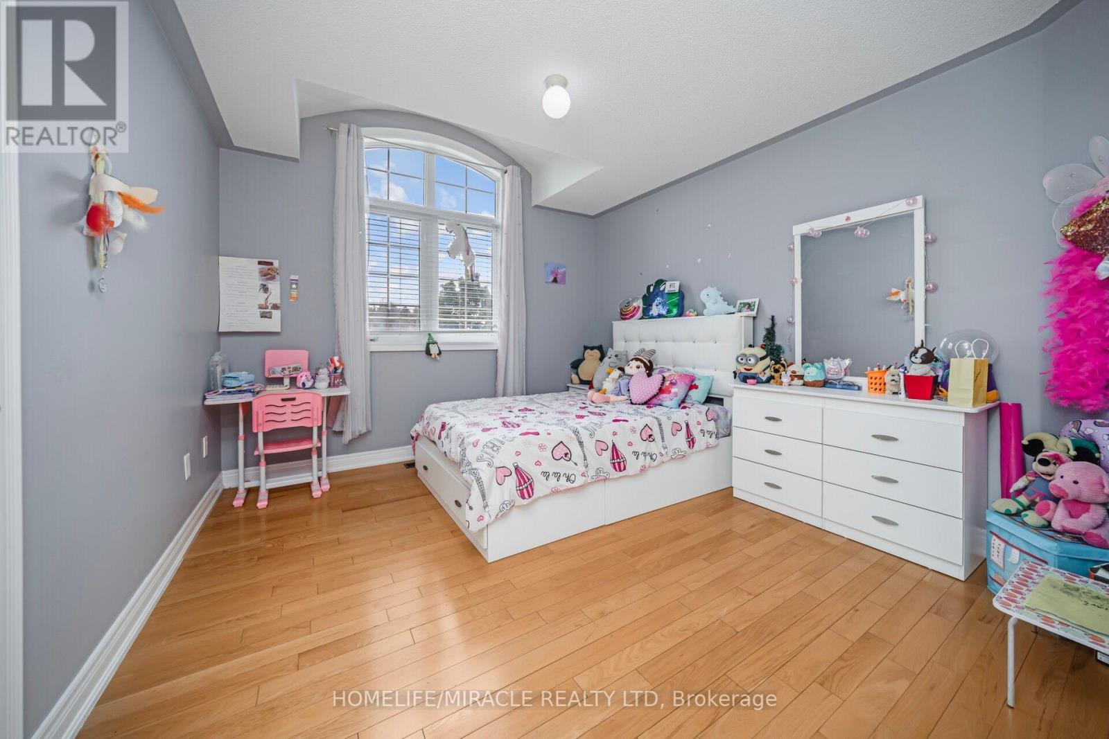2 Roycrest Street, Brampton, Ontario  L6Z 4P5 - Photo 20 - W12278401