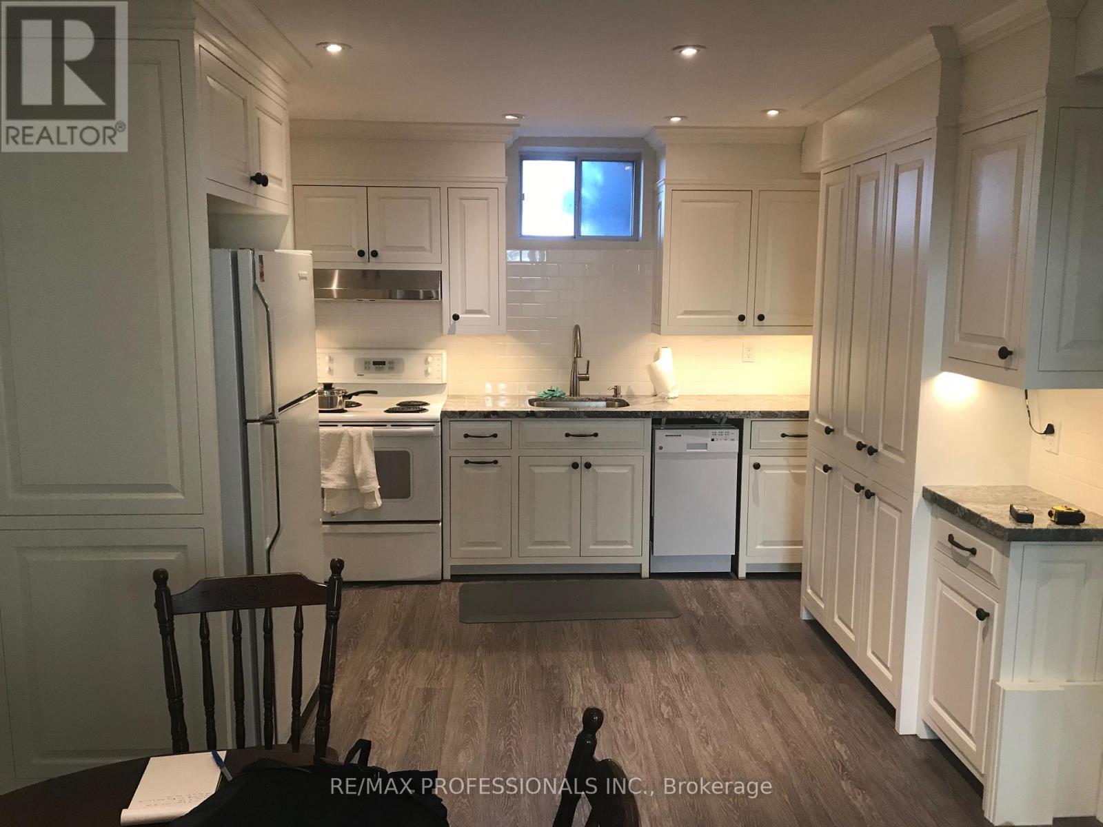 BASEMENT - 145 YORKVIEW DRIVE, Toronto, Ontario