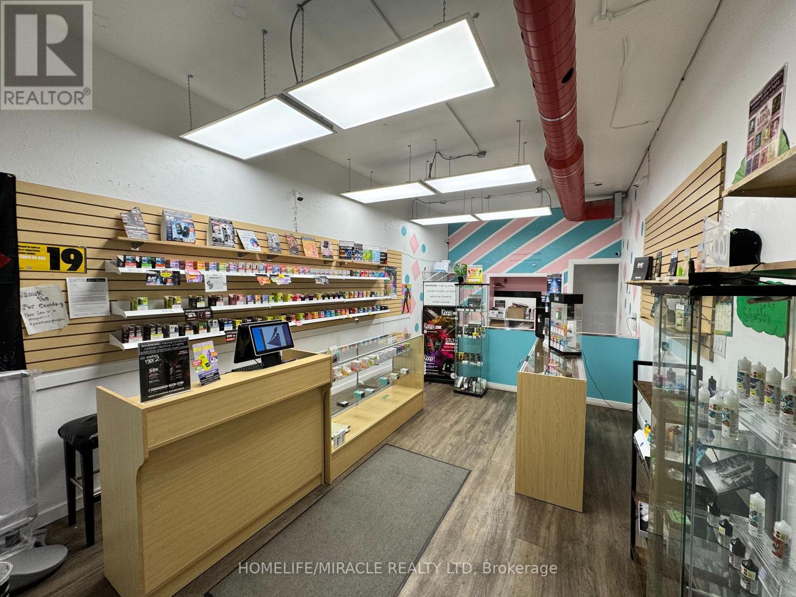B - 724 Water Street, Peterborough Central, Ontario  K9H 3N3 - Photo 1 - X12309698