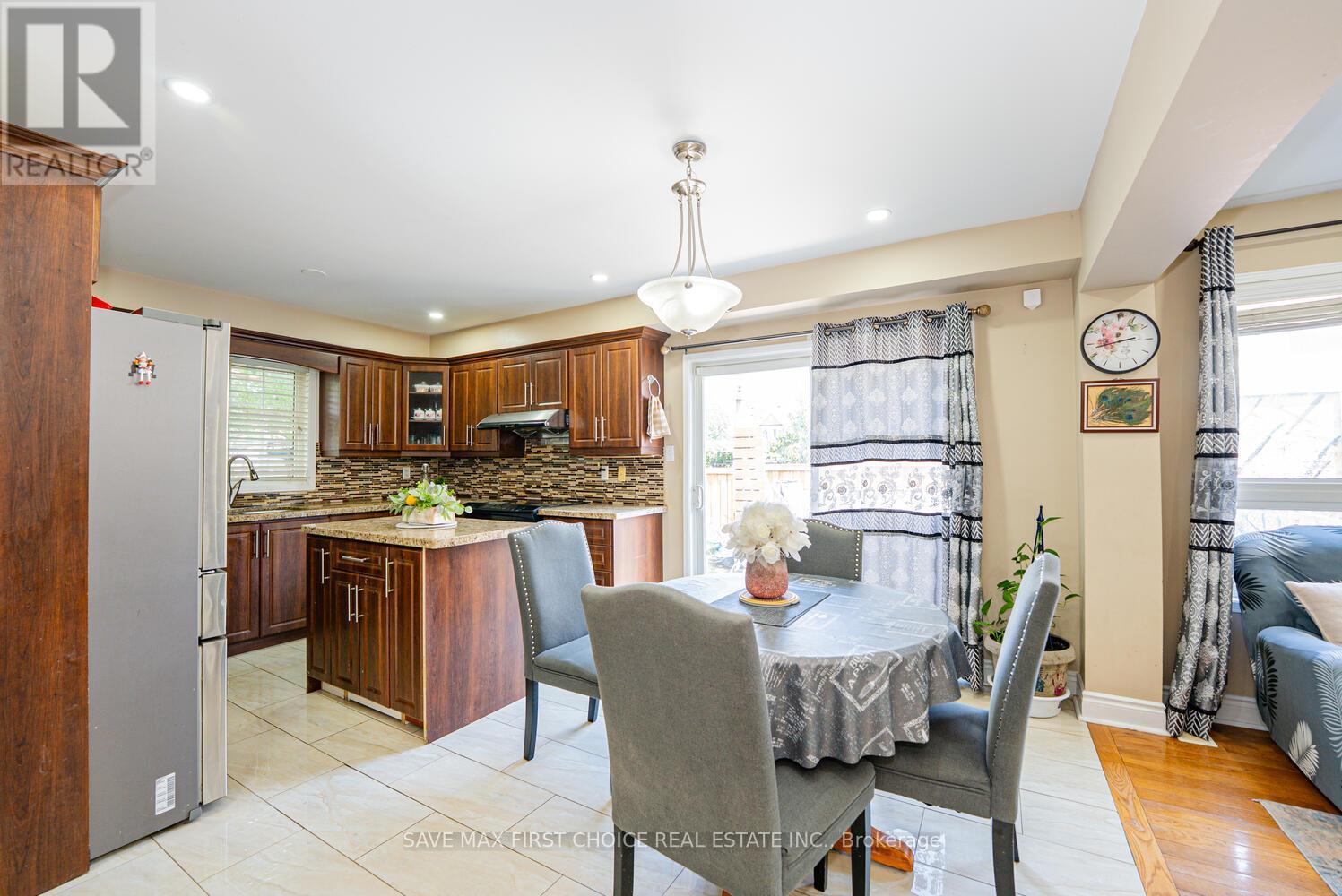 4 Sunnyview Road, Brampton, Ontario  L7A 3E3 - Photo 14 - W12285362