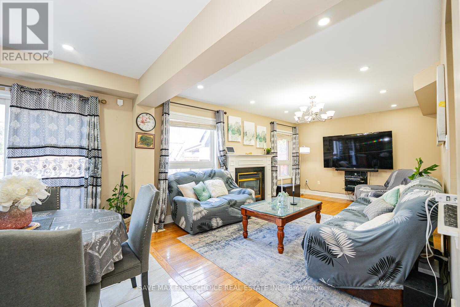 4 Sunnyview Road, Brampton, Ontario  L7A 3E3 - Photo 13 - W12285362