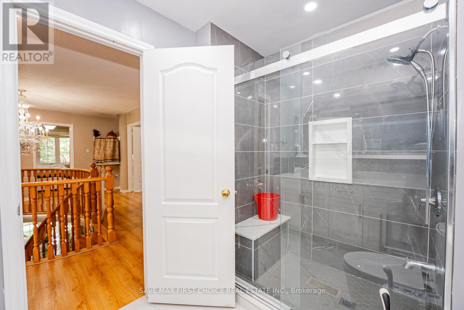 4 Sunnyview Road, Brampton, Ontario  L7A 3E3 - Photo 34 - W12285362