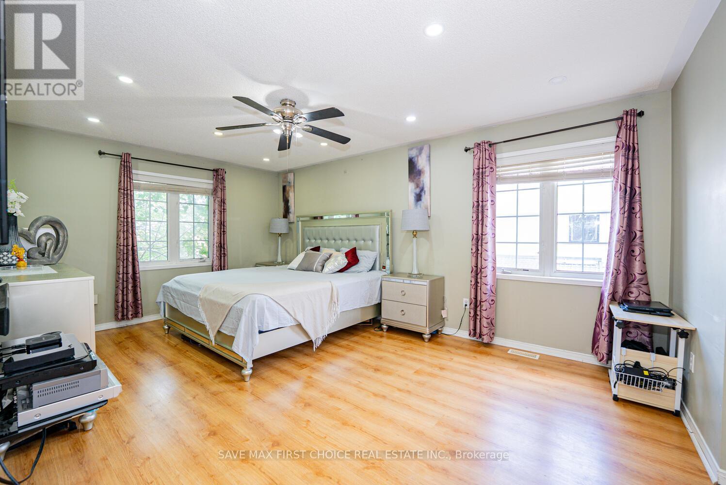 4 Sunnyview Road, Brampton, Ontario  L7A 3E3 - Photo 24 - W12285362