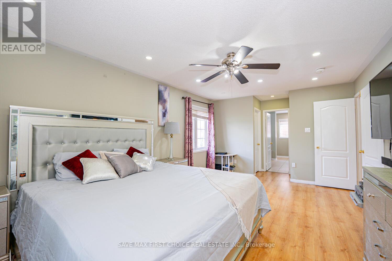 4 Sunnyview Road, Brampton, Ontario  L7A 3E3 - Photo 25 - W12285362