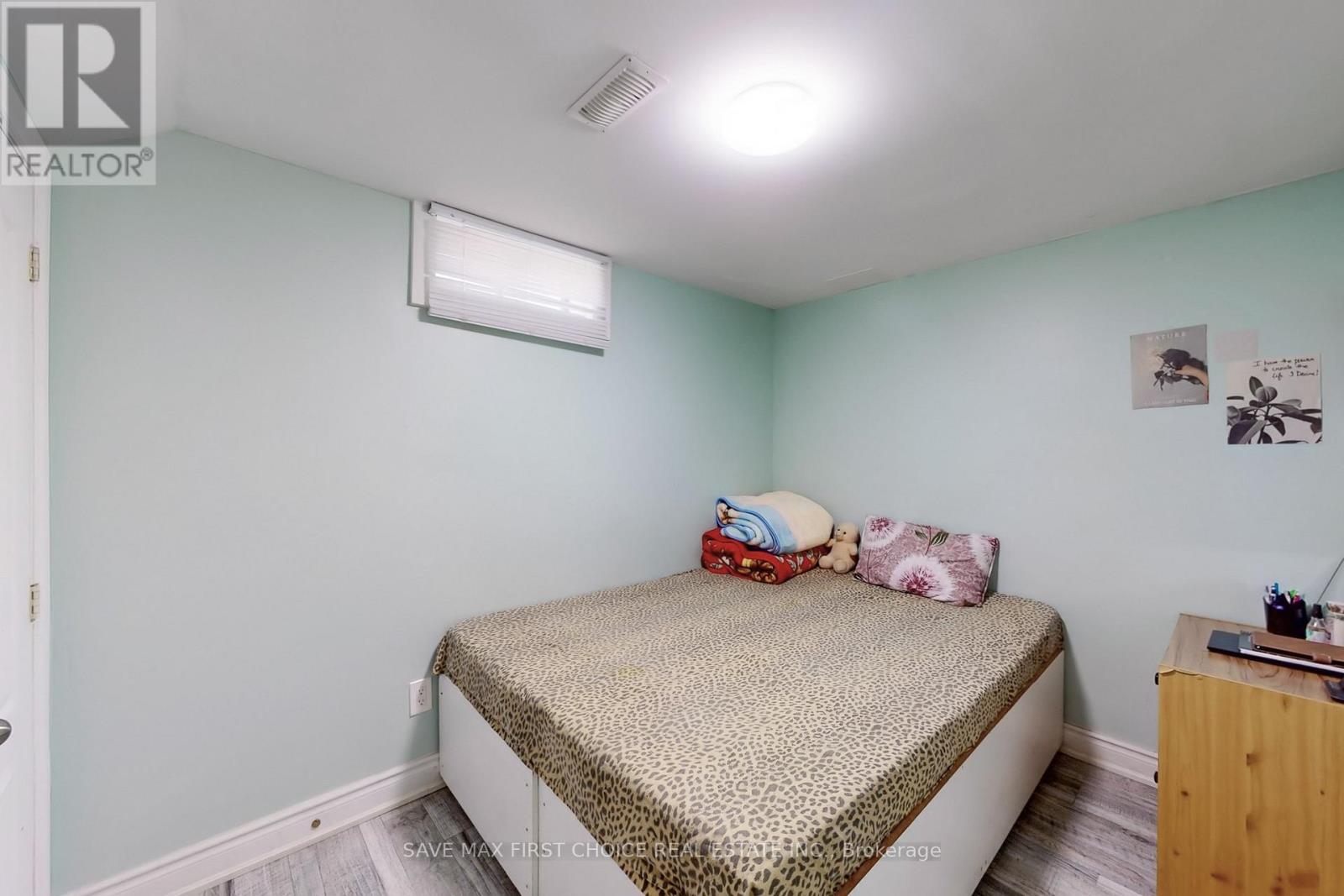 4 Sunnyview Road, Brampton, Ontario  L7A 3E3 - Photo 44 - W12285362