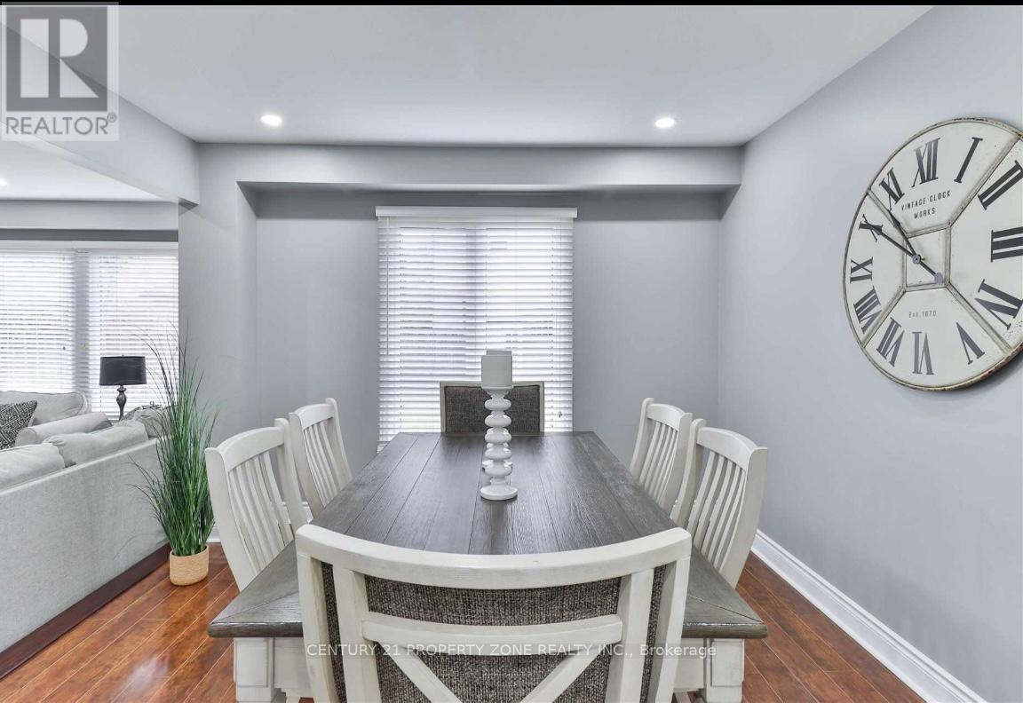 12 Torrance Wood, Brampton, Ontario  L6Y 2N3 - Photo 11 - W12309710