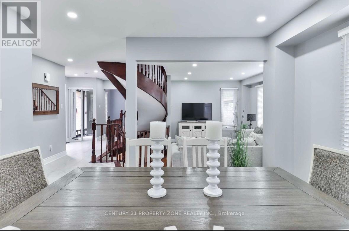 12 Torrance Wood, Brampton, Ontario  L6Y 2N3 - Photo 12 - W12309710