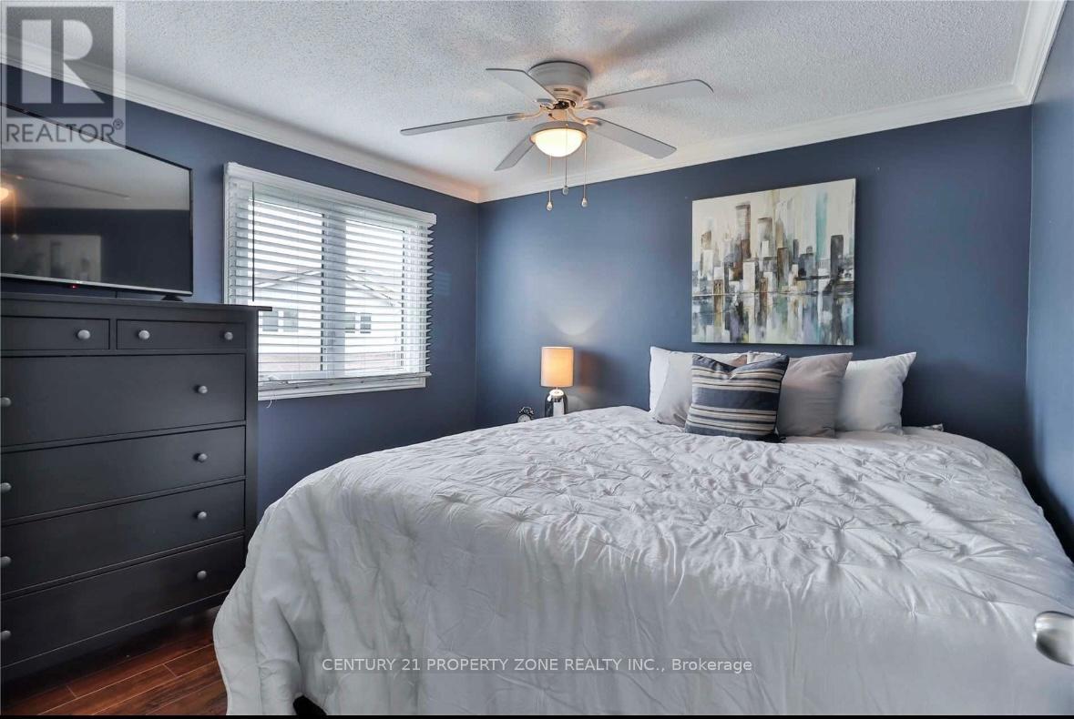 12 Torrance Wood, Brampton, Ontario  L6Y 2N3 - Photo 21 - W12309710