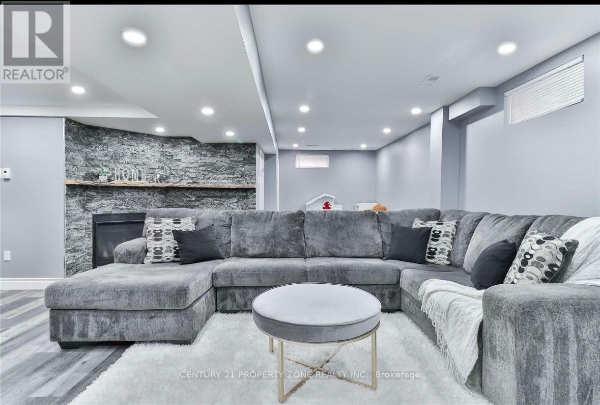 12 Torrance Wood, Brampton, Ontario  L6Y 2N3 - Photo 28 - W12309710