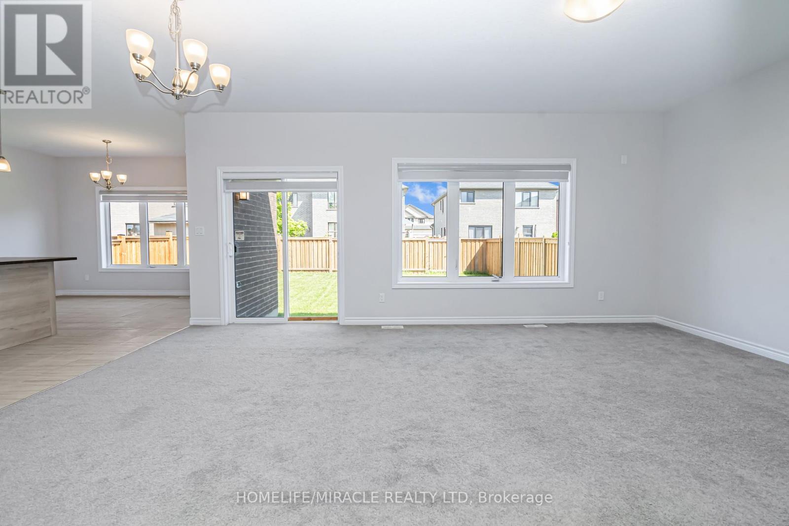 24 Sass Cres Crescent, Brant, Ontario  N3L 0A9 - Photo 10 - X12309726