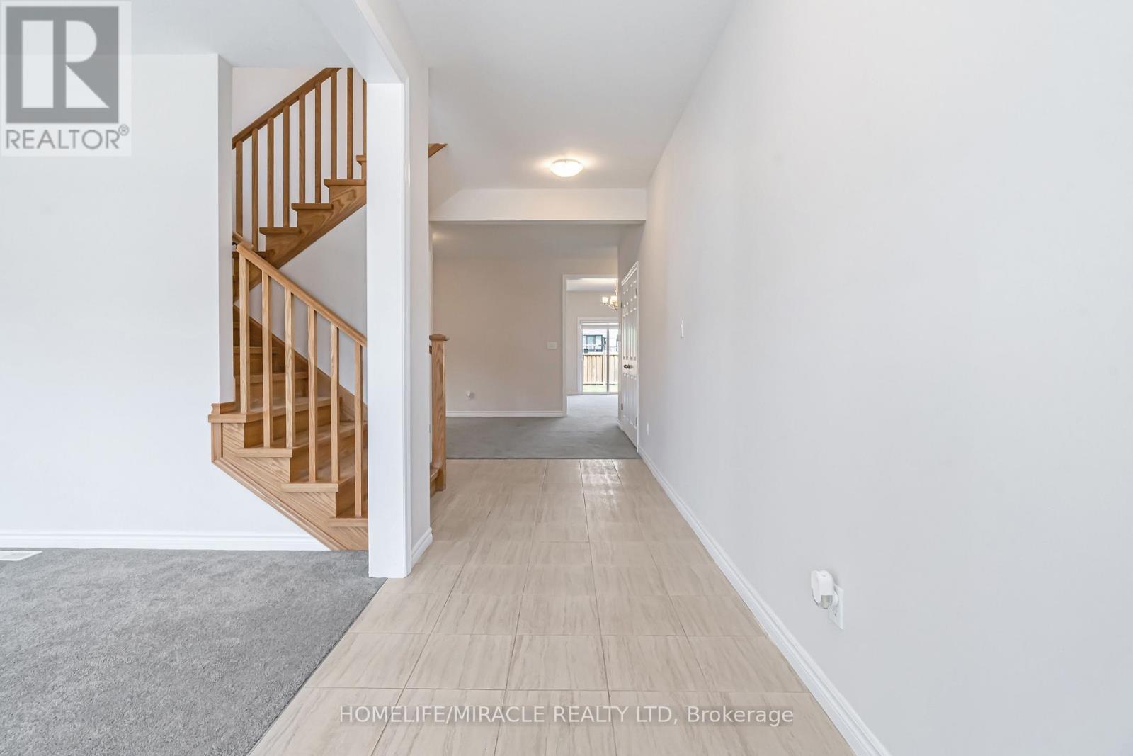 24 Sass Cres Crescent, Brant, Ontario  N3L 0A9 - Photo 5 - X12309726