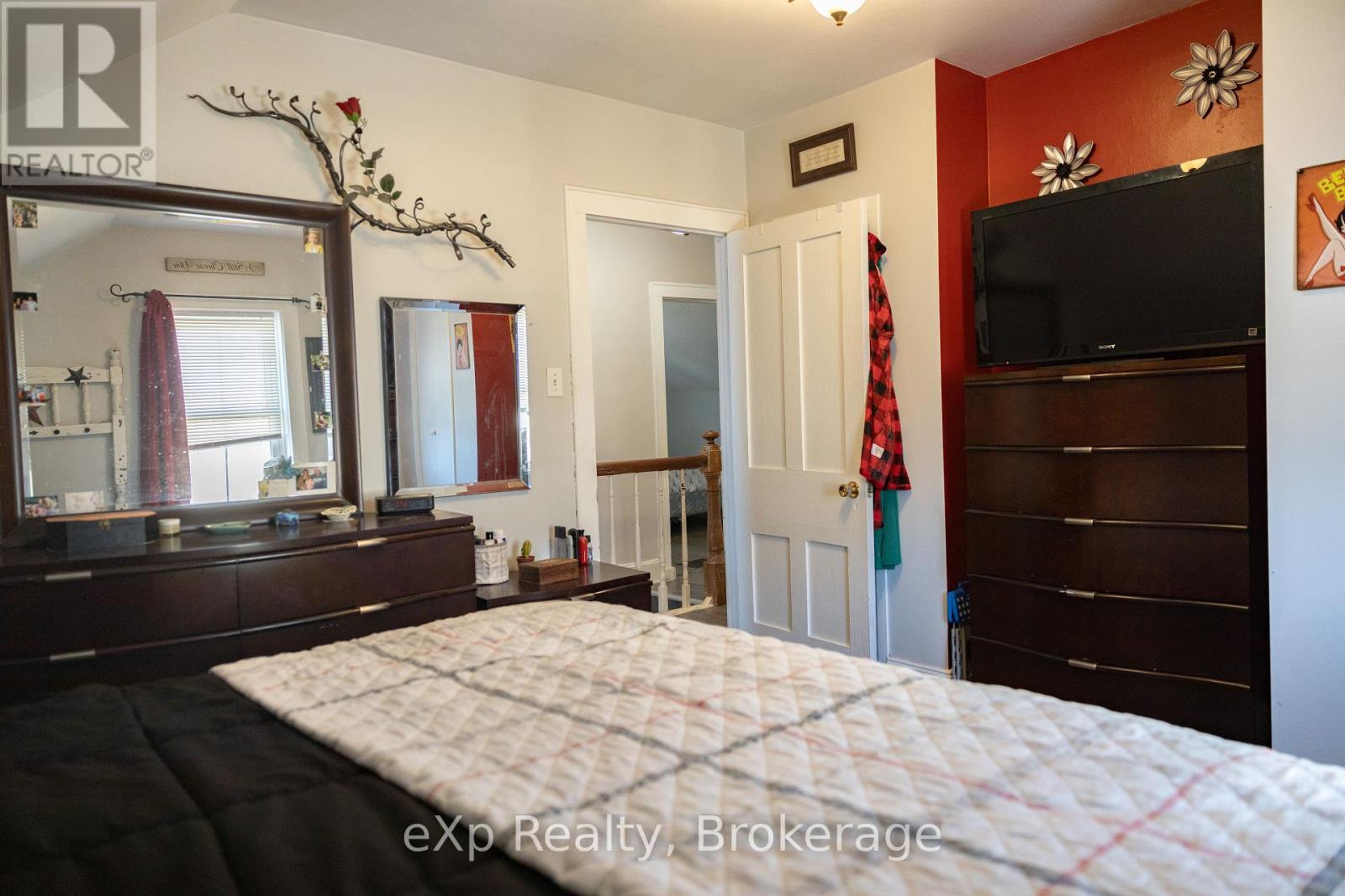 120 3rd Avenue Sw, Arran-Elderslie, Ontario  N0G 1L0 - Photo 29 - X12079947