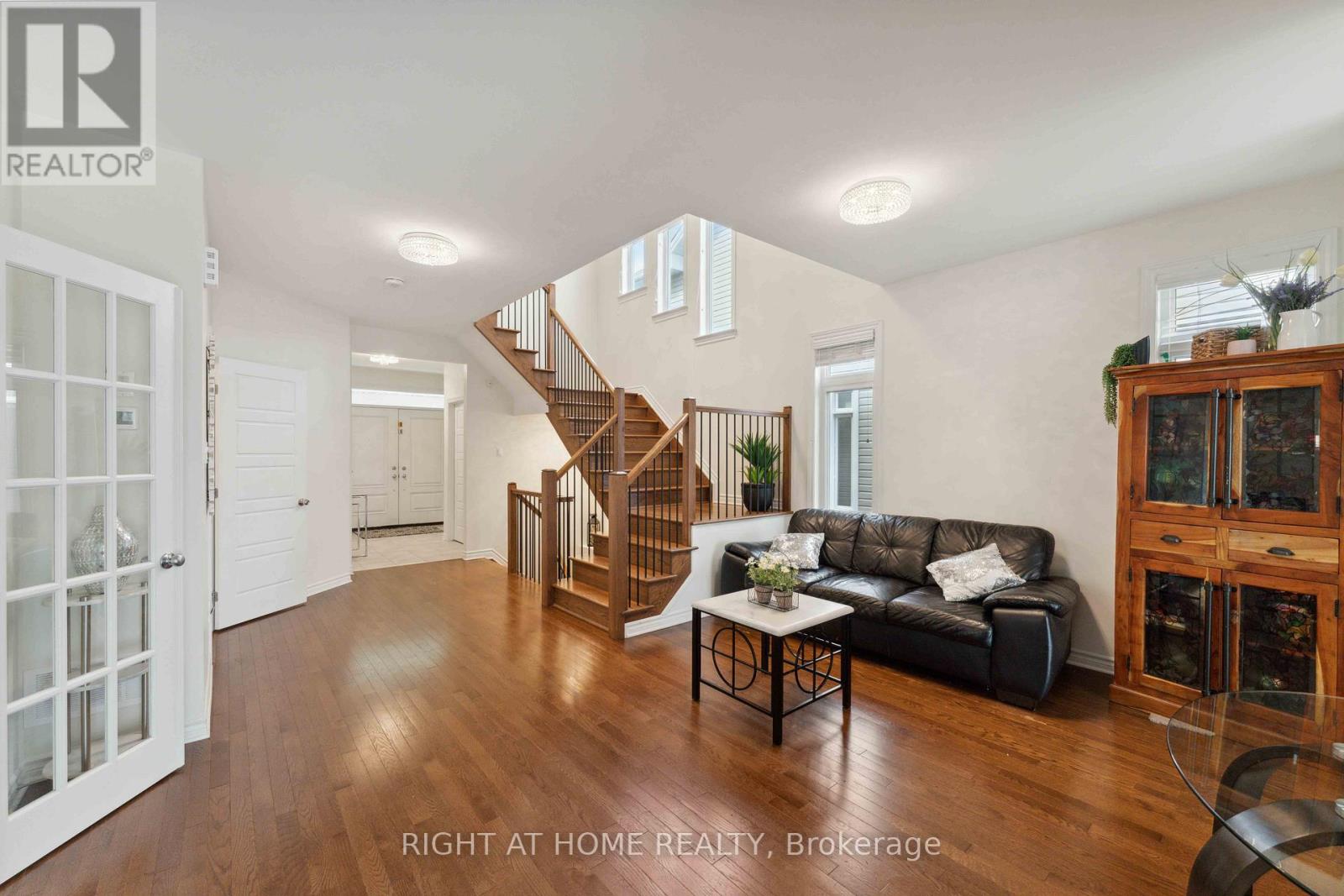 1868 Maple Grove Road, Ottawa, Ontario  K2S 0W3 - Photo 6 - X12309745