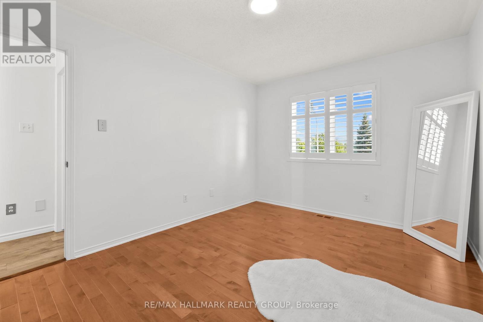 6020 Longleaf Drive, Ottawa, Ontario  K1W 1J2 - Photo 40 - X12309748