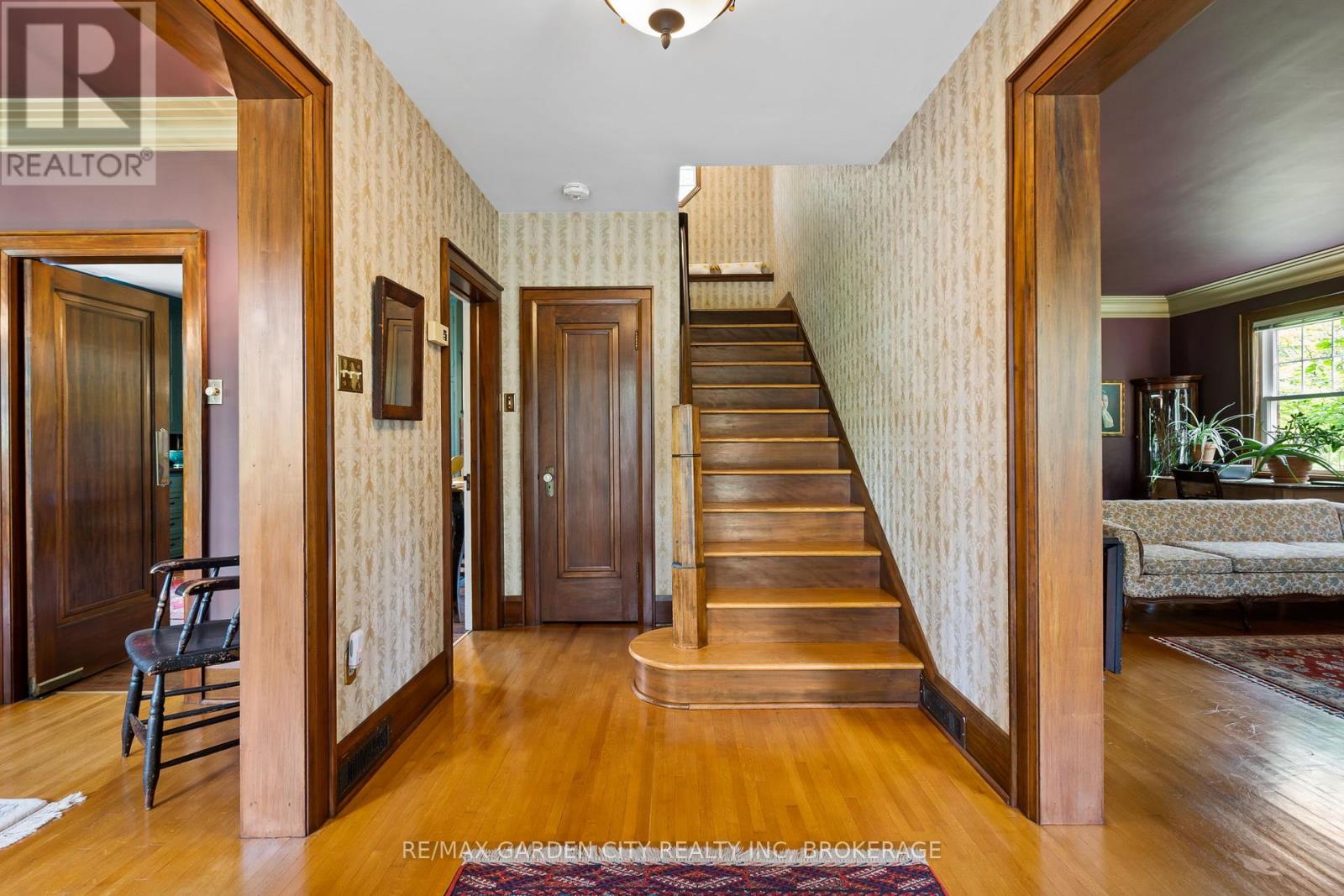 156 Edgar Street, Welland, Ontario  L3C 1T1 - Photo 16 - X12309767