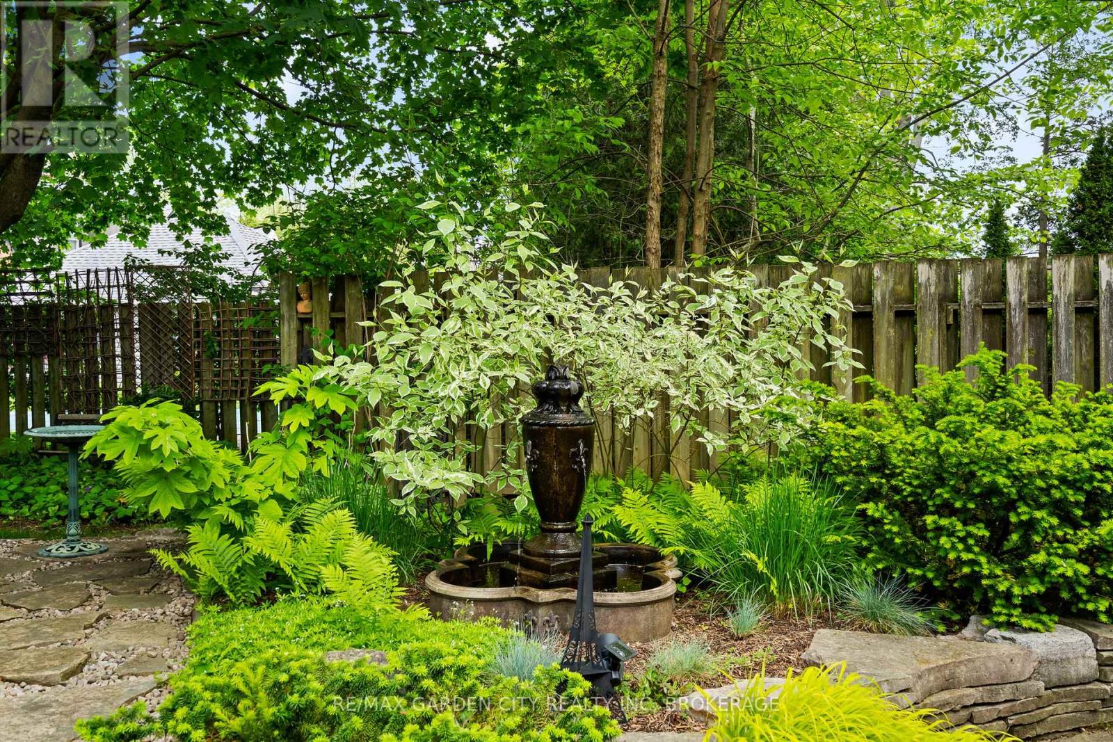 156 Edgar Street, Welland, Ontario  L3C 1T1 - Photo 30 - X12309767