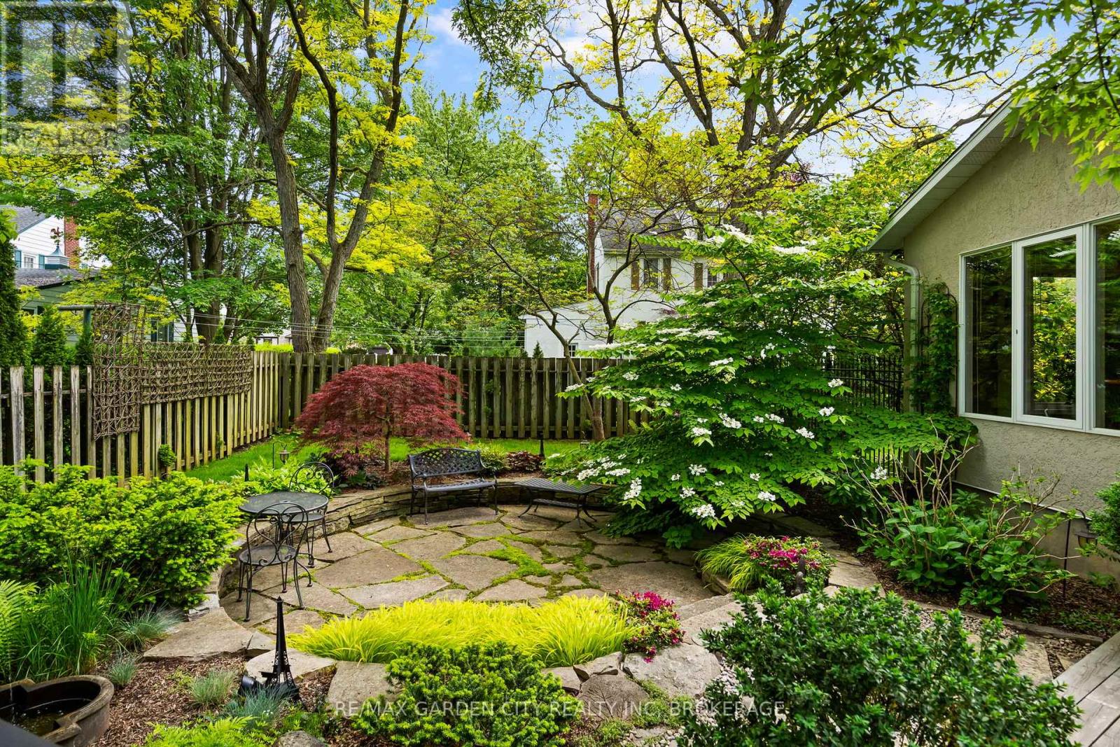 156 Edgar Street, Welland, Ontario  L3C 1T1 - Photo 33 - X12309767