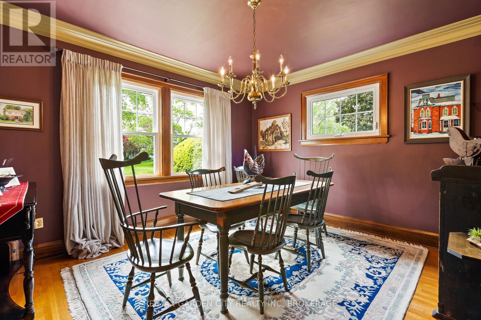 156 Edgar Street, Welland, Ontario  L3C 1T1 - Photo 6 - X12309767