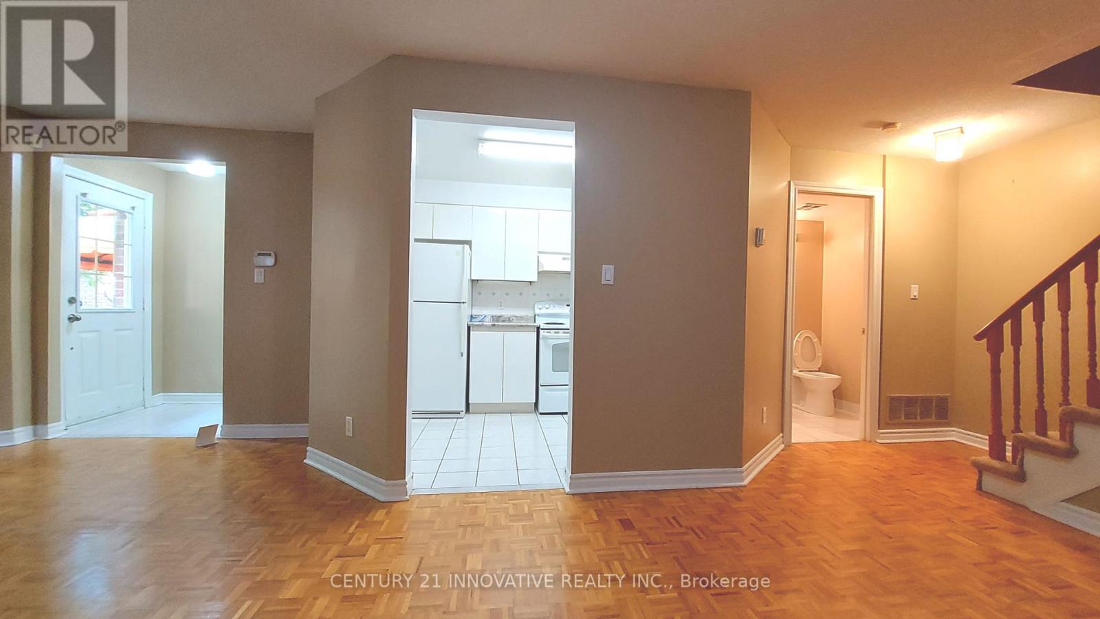 3 - 151 Townsgate Drive, Vaughan, Ontario  L4J 8J7 - Photo 6 - N12309763