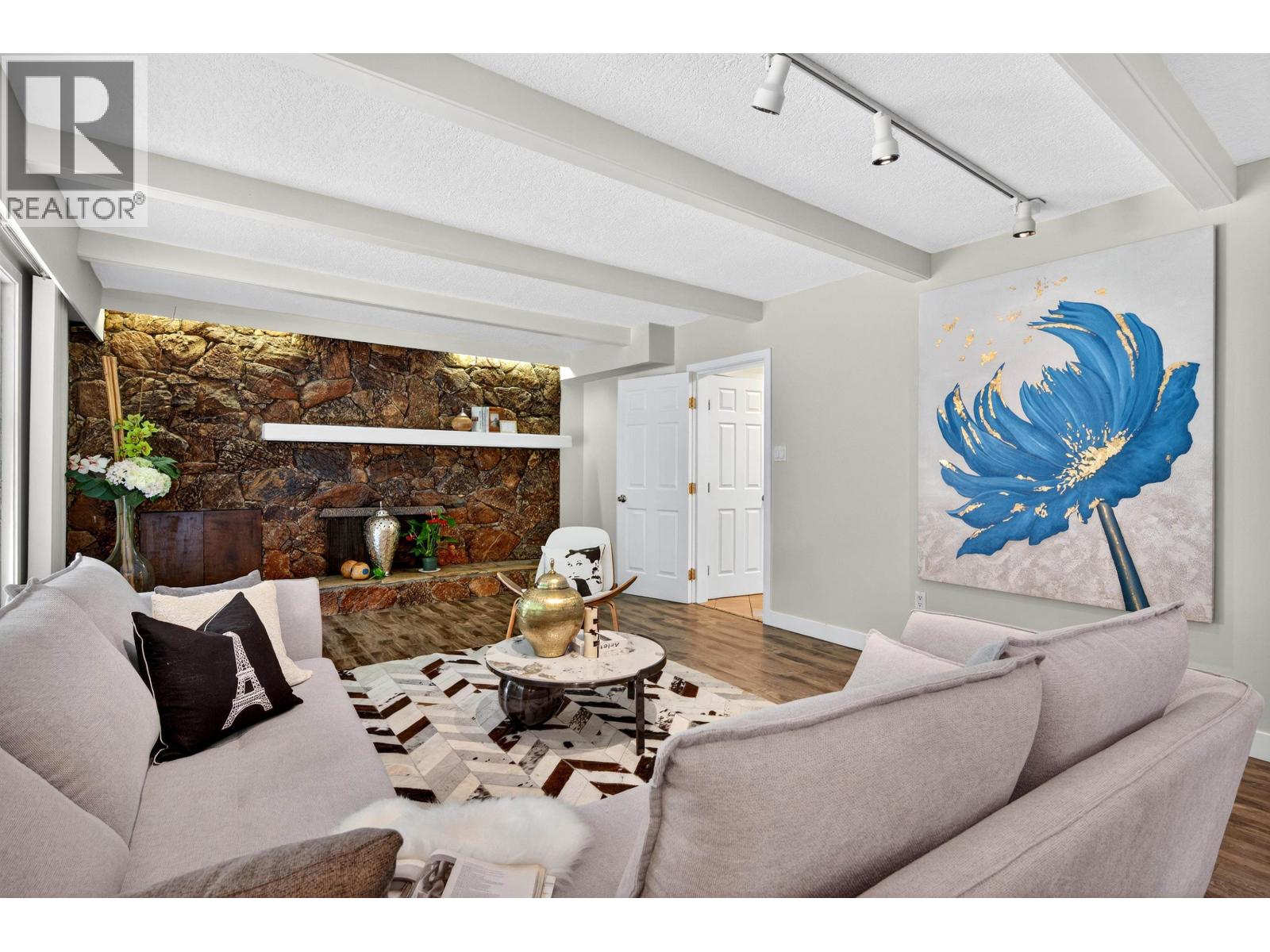 2453 Phillips Place, Burnaby, British Columbia  V5A 2W1 - Photo 16 - R3027608