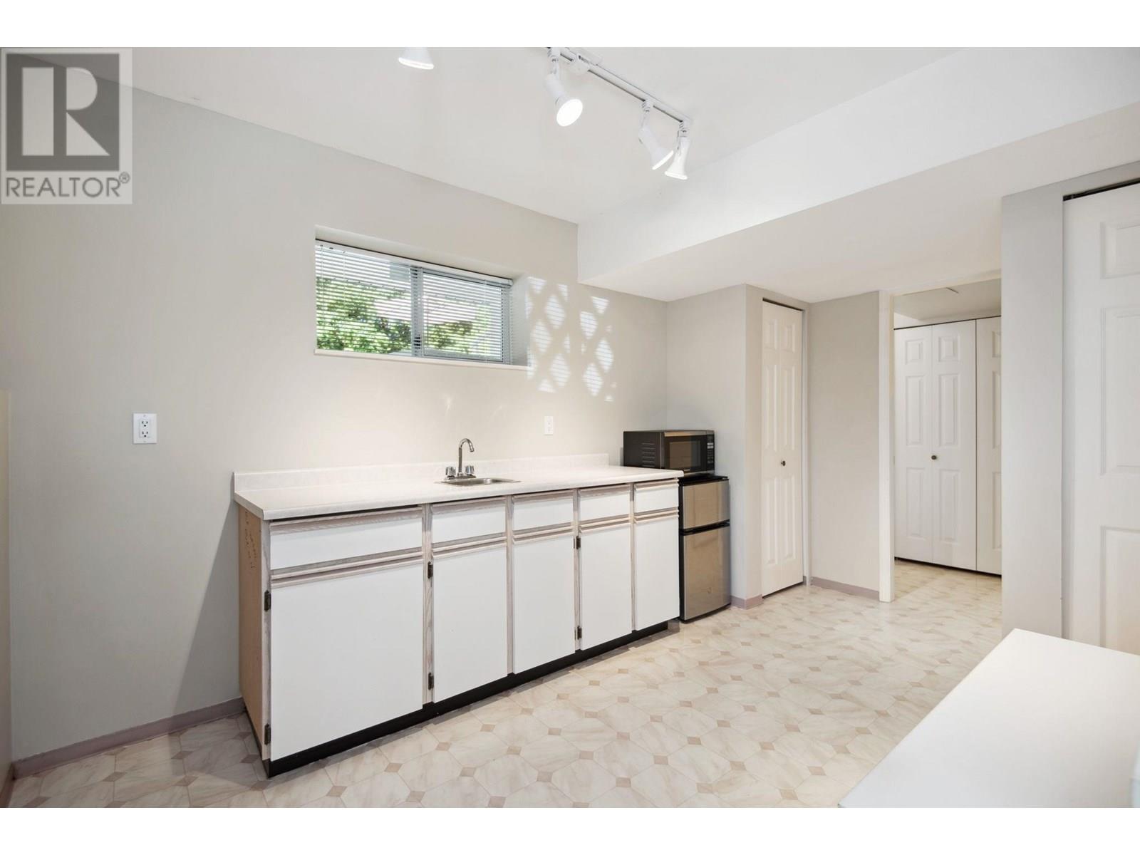 3253 Kerrstead Place, North Vancouver, British Columbia  V7J 3T4 - Photo 18 - R3026498