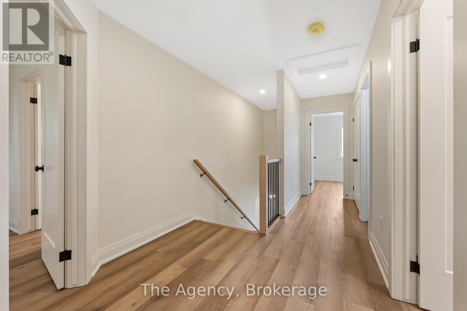 19 Violet Street, St. Catharines, Ontario  L2S 2X1 - Photo 12 - X12309812