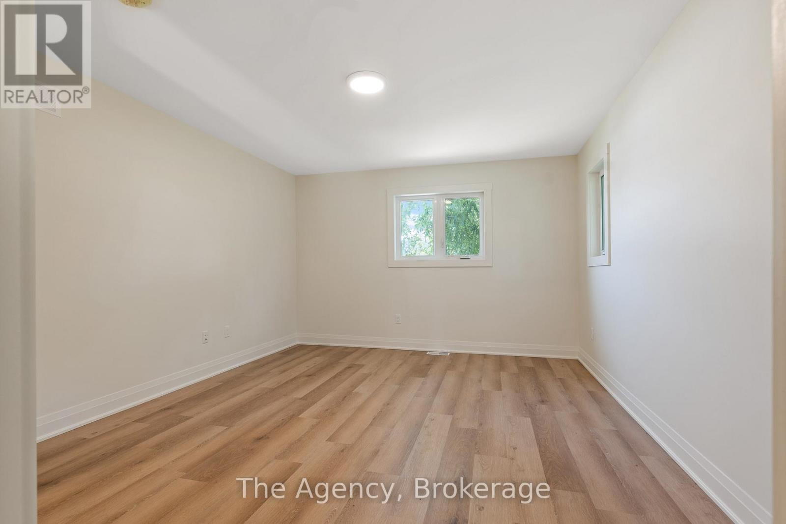 19 Violet Street, St. Catharines, Ontario  L2S 2X1 - Photo 17 - X12309812