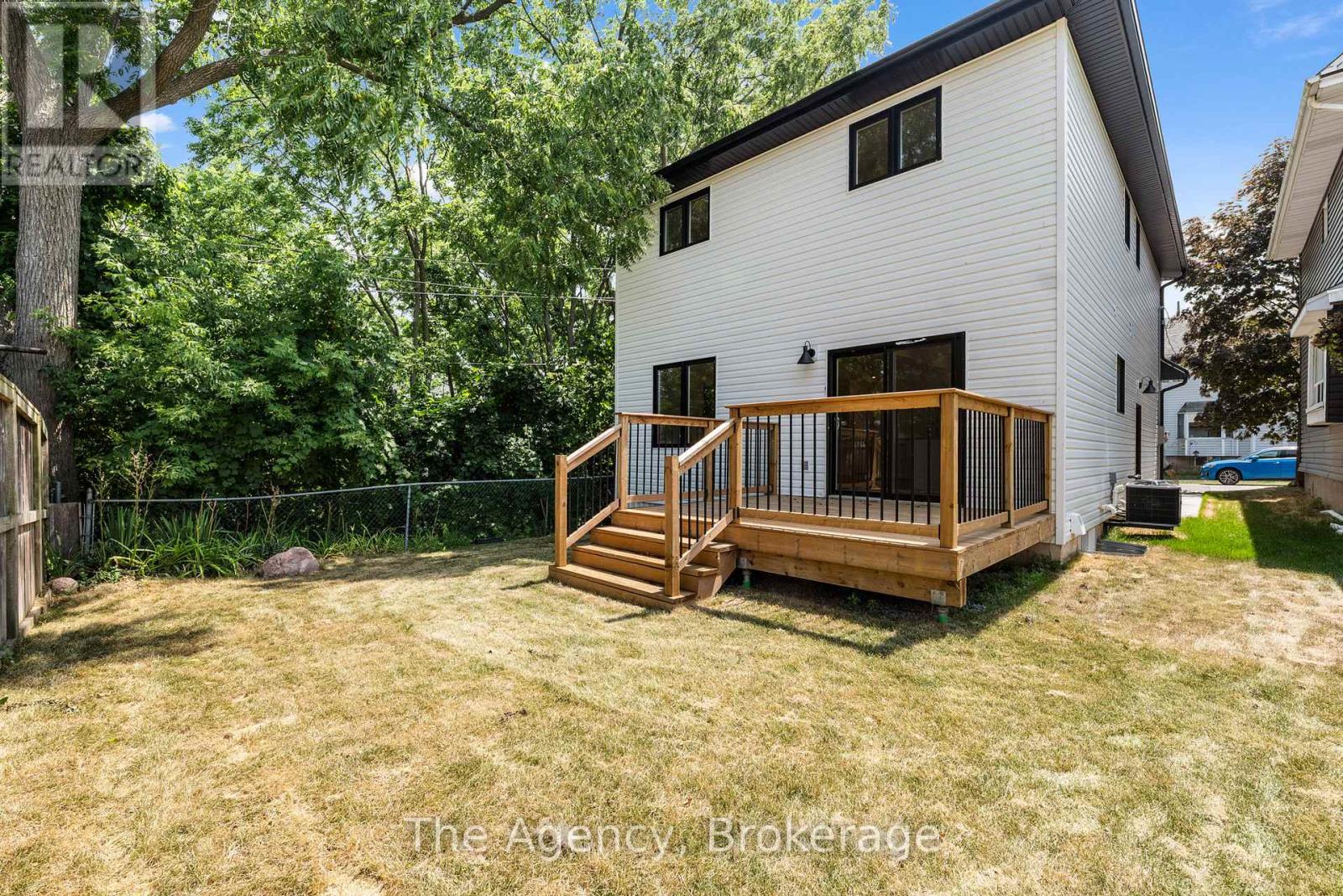 19 Violet Street, St. Catharines, Ontario  L2S 2X1 - Photo 26 - X12309812