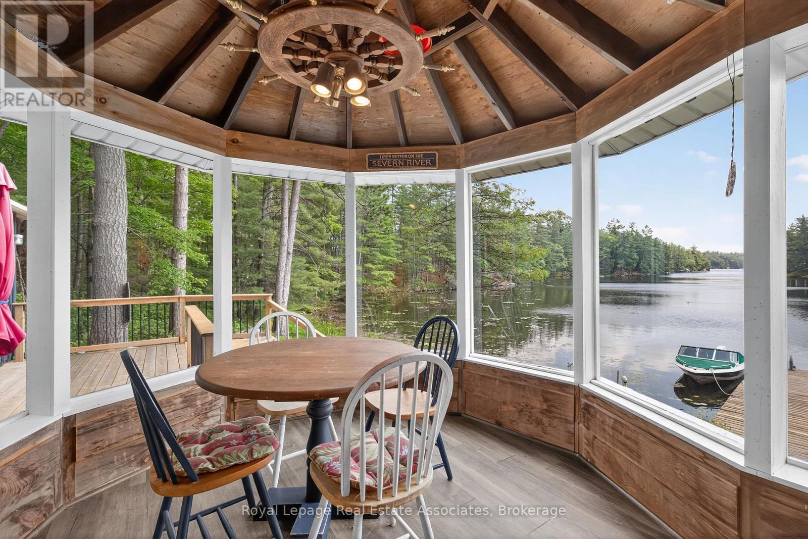 7206 Severn River Shore, Georgian Bay, Ontario  P0C 1M0 - Photo 24 - X12289283
