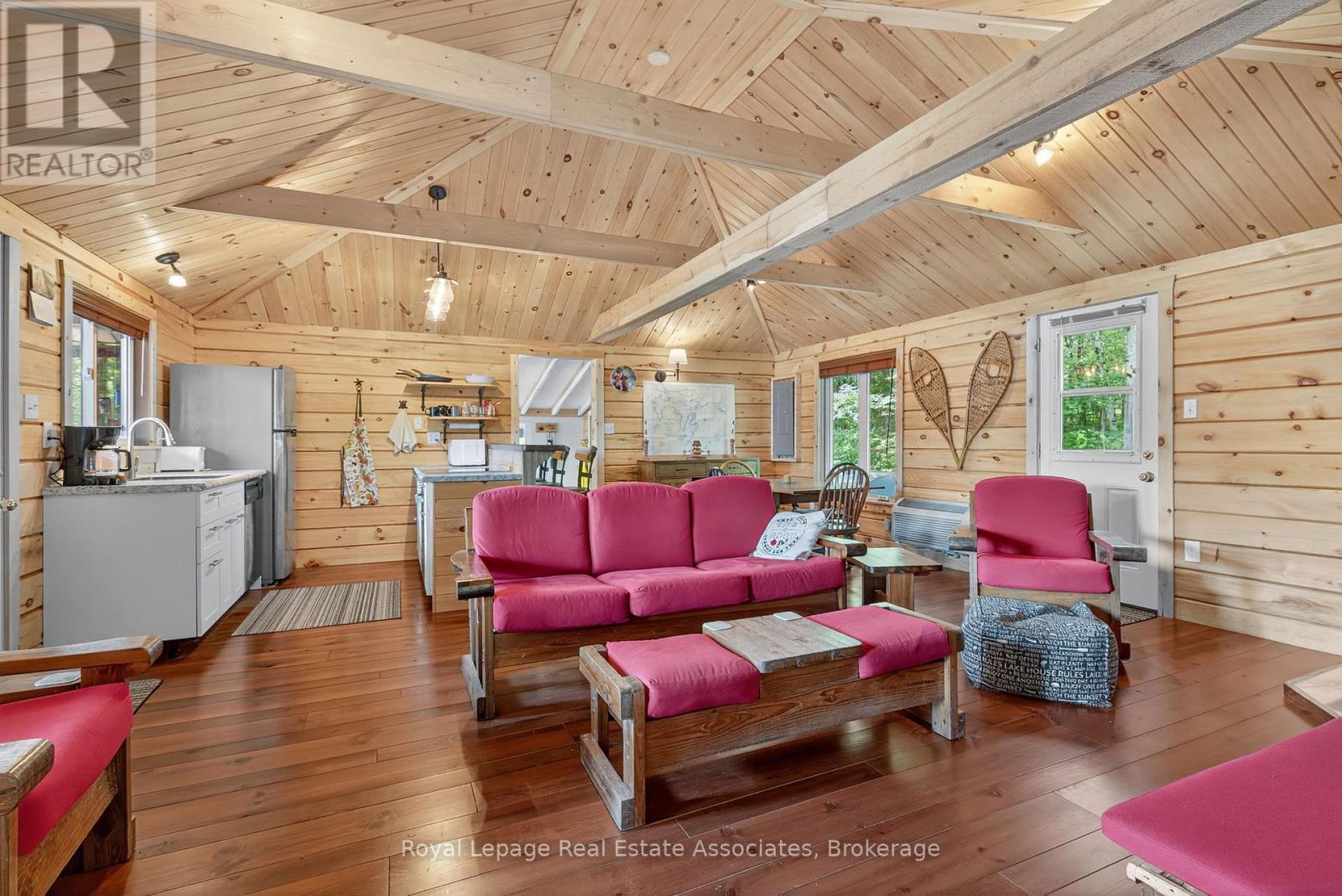 7206 Severn River Shore, Georgian Bay, Ontario  P0C 1M0 - Photo 20 - X12289283