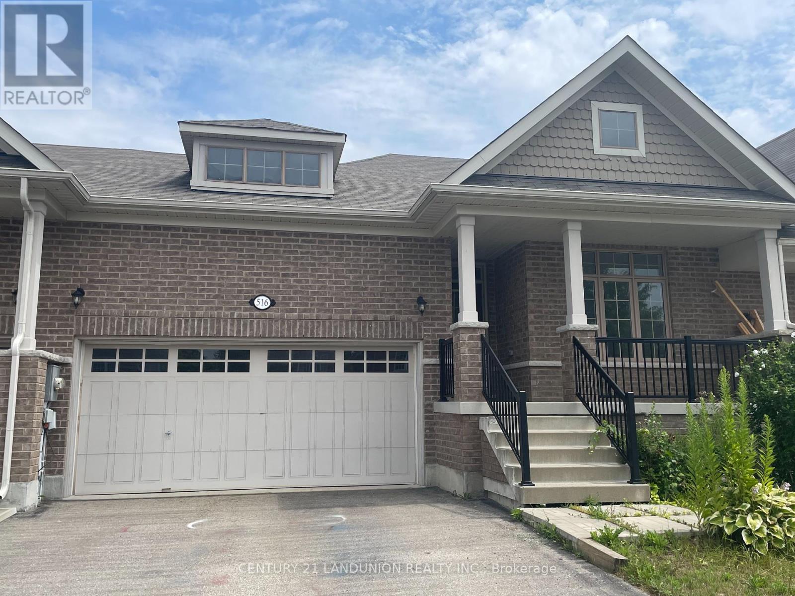 516 Baldwin Crescent, Woodstock (Woodstock - North), Ontario  N4T 0G6 - Photo 2 - X12309797