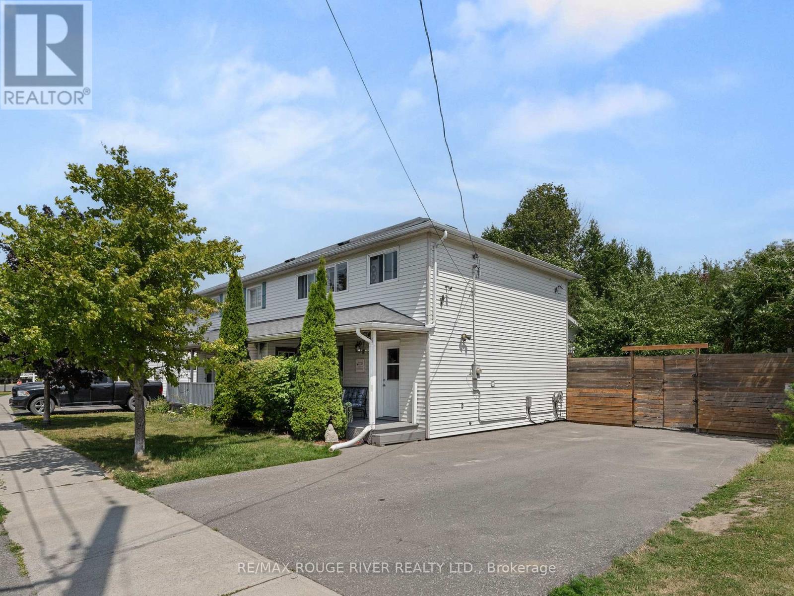 Property at 414 ALEXANDRIA DRIVE image 3