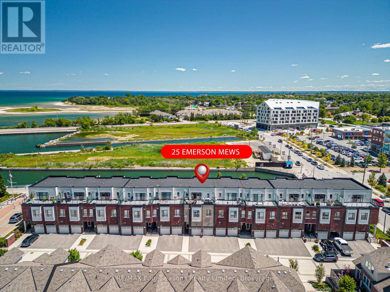 6 - 25 Emerson Mews, Collingwood, Ontario  L9Y 2X4 - Photo 3 - S12307602