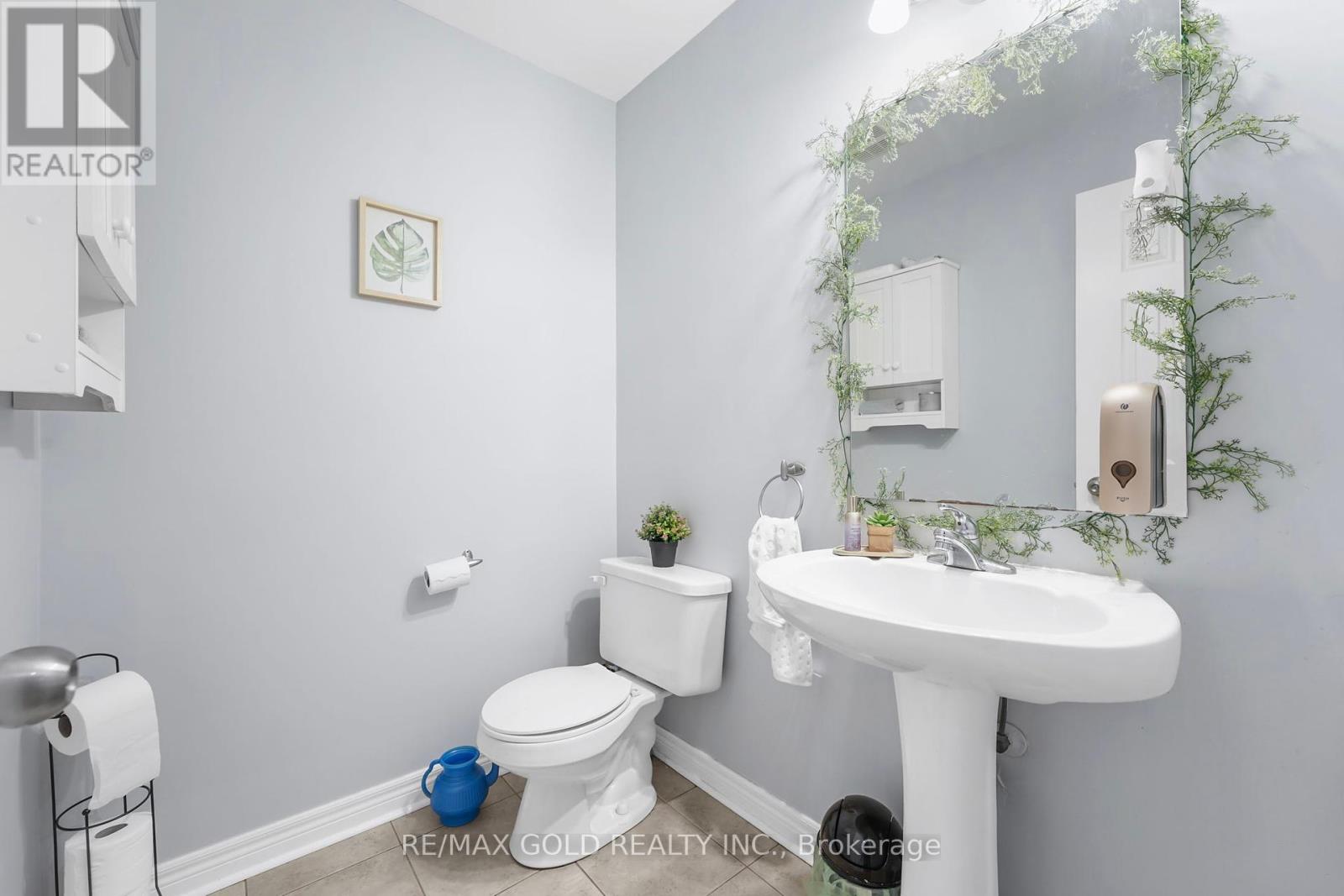 22 Nathaniel Crescent, Brampton, Ontario  L6Y 5M5 - Photo 37 - W12304704