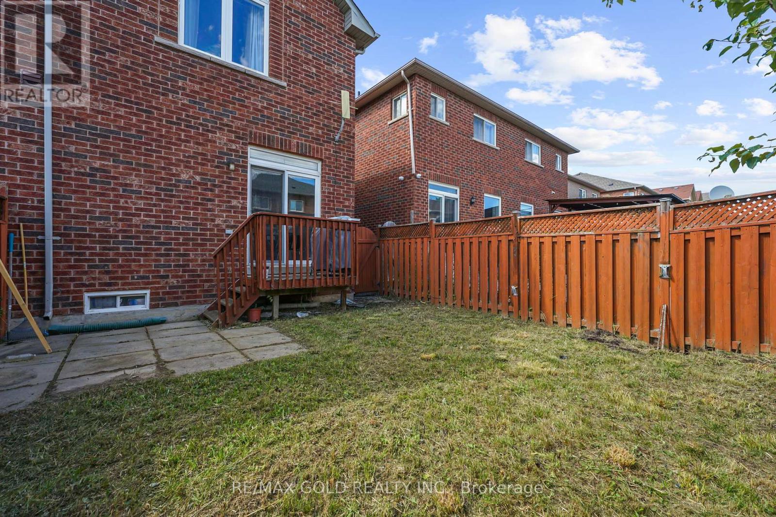 22 Nathaniel Crescent, Brampton, Ontario  L6Y 5M5 - Photo 44 - W12304704