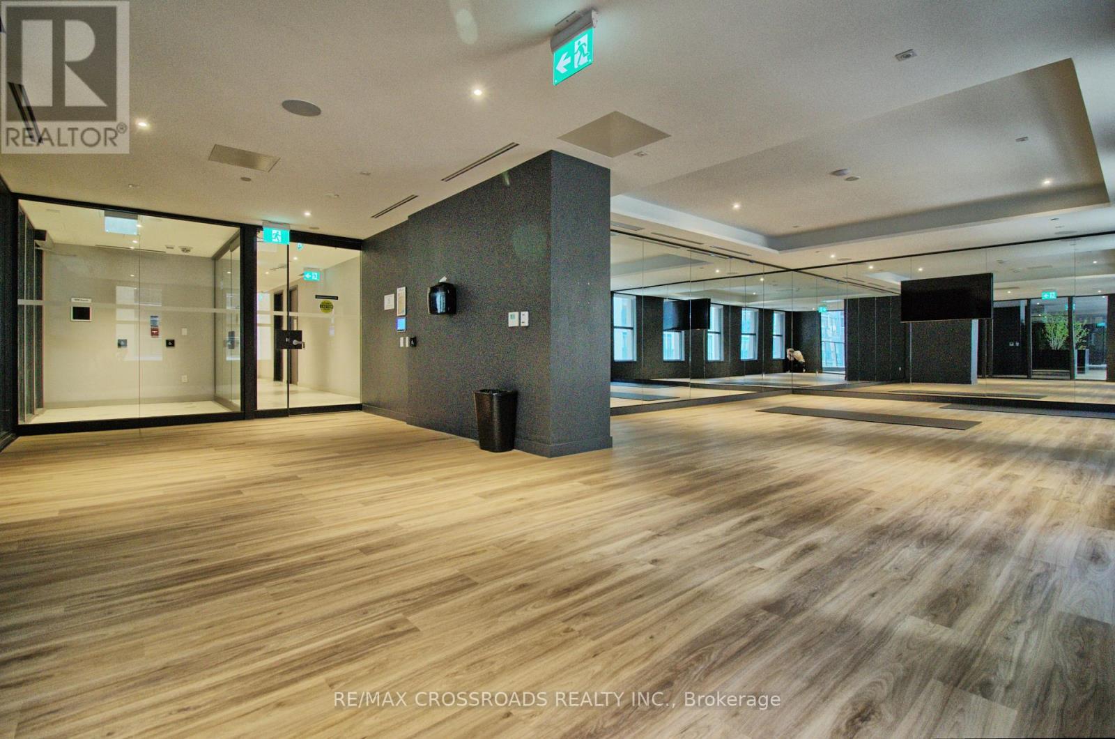2302 - 82 Dalhousie Street, Toronto, Ontario  M5B 0C5 - Photo 14 - C12309818