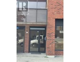 9 - 176 CREDITSTONE ROAD, Vaughan, Ontario