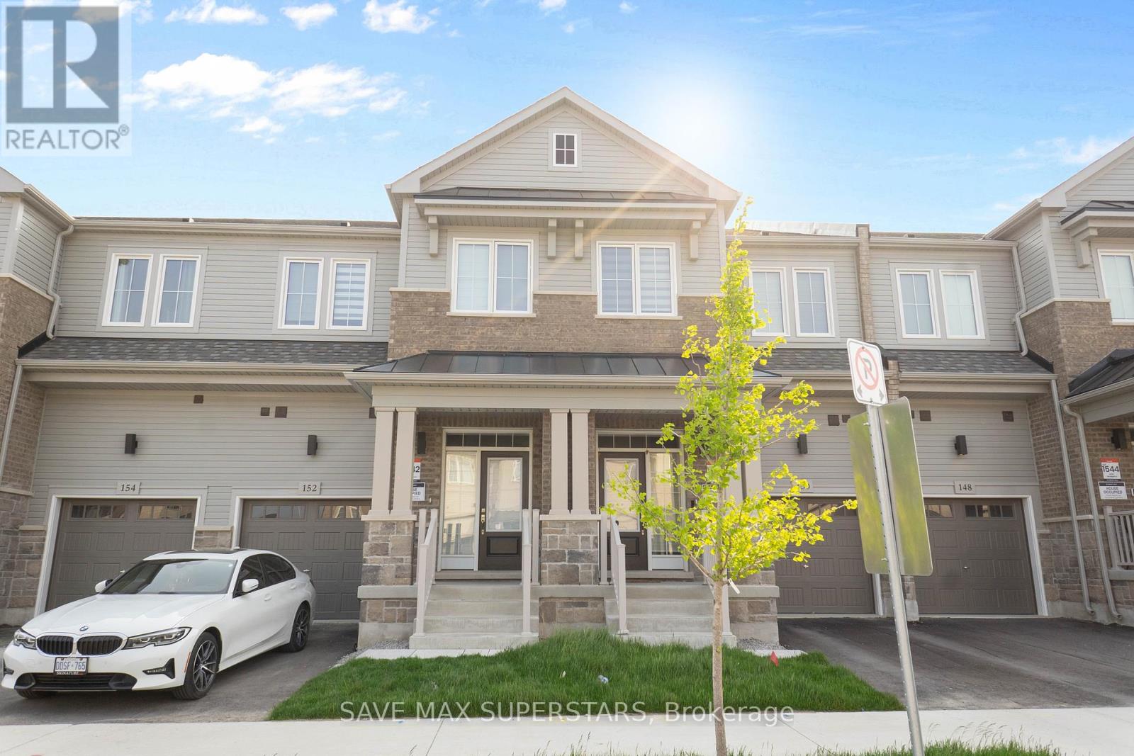 152 Greer Street, Barrie, Ontario  L9J 0R5 - Photo 2 - S12309825