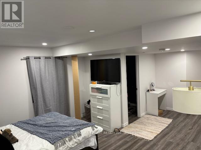 32 - 1809 Upper Wentworth Street, Hamilton, Ontario  L9B 2R9 - Photo 23 - X12198506