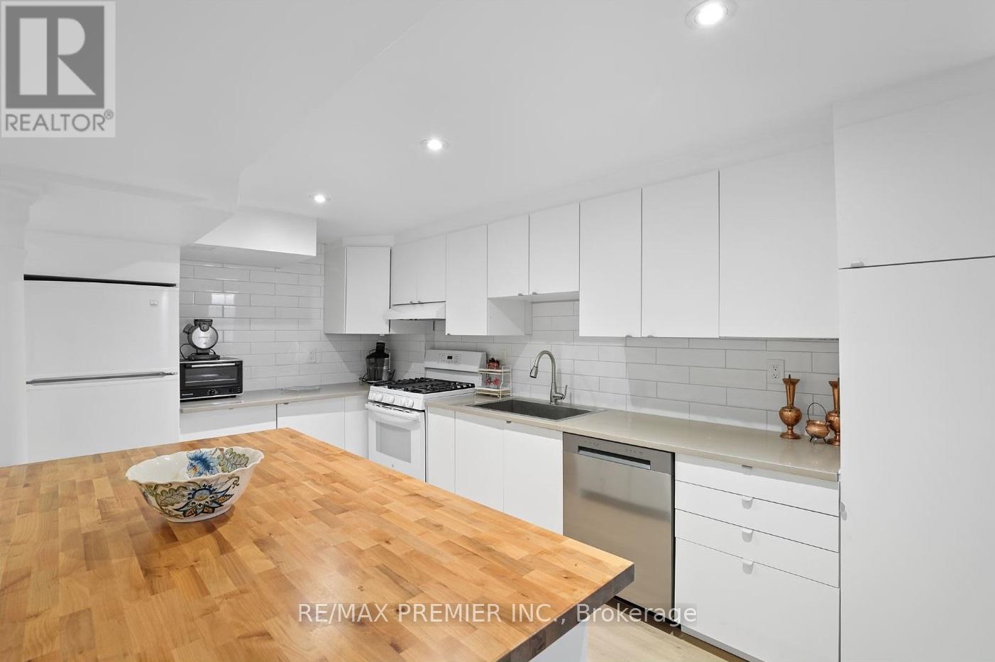 84 Aberdeen Avenue, Vaughan, Ontario  L4L 1C2 - Photo 19 - N12309842