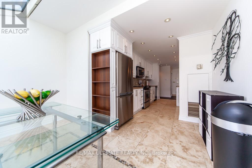 Ph15 - 40 Harding Boulevard W, Richmond Hill (North Richvale), Ontario  L4C 9S5 - Photo 17 - N12309846