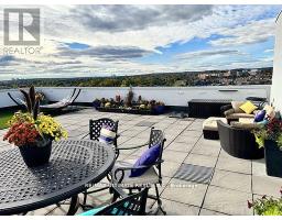 PH15 - 40 HARDING BOULEVARD W, Richmond Hill, Ontario