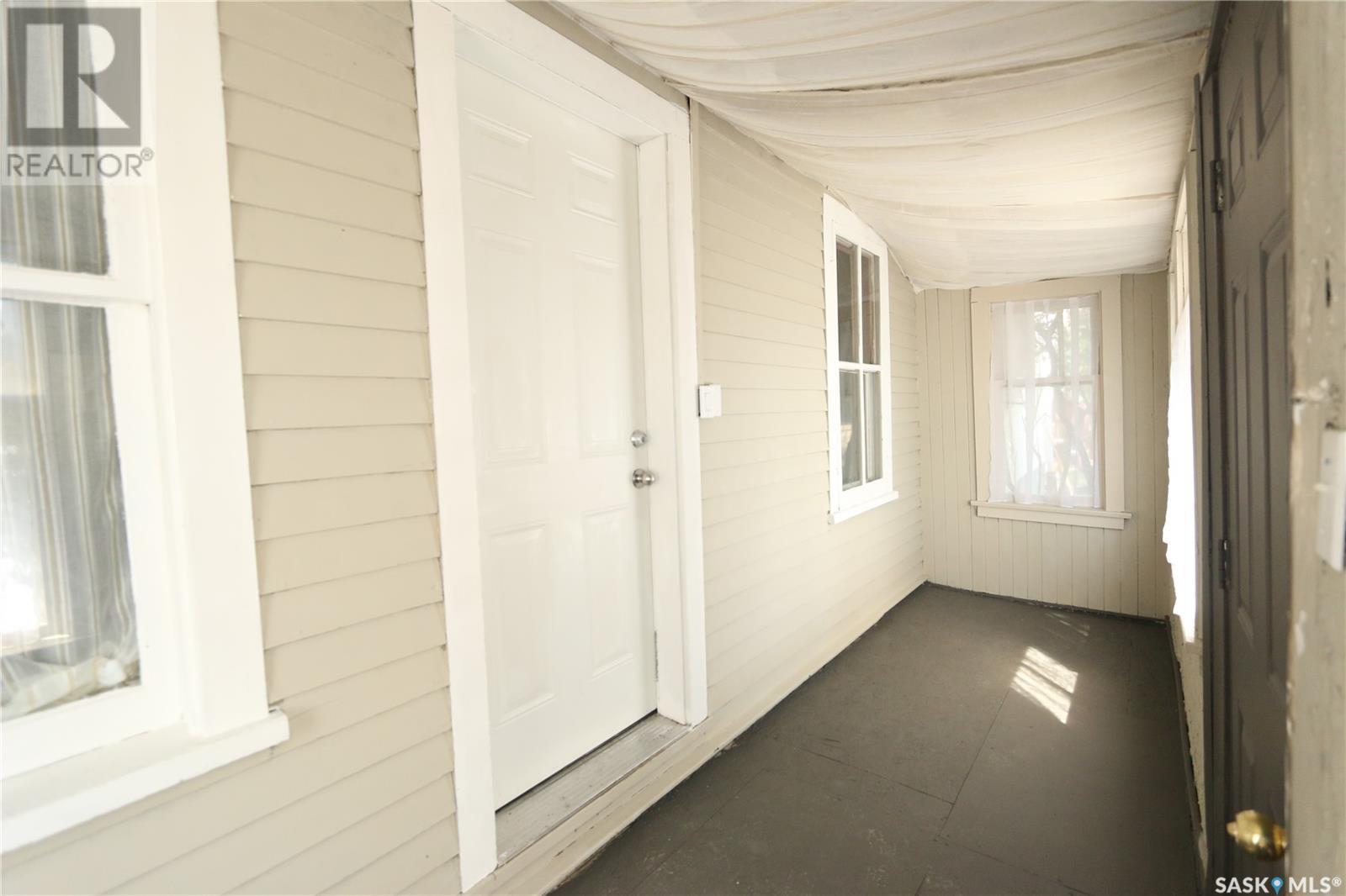 Property at 964 Retallack STREET image 2