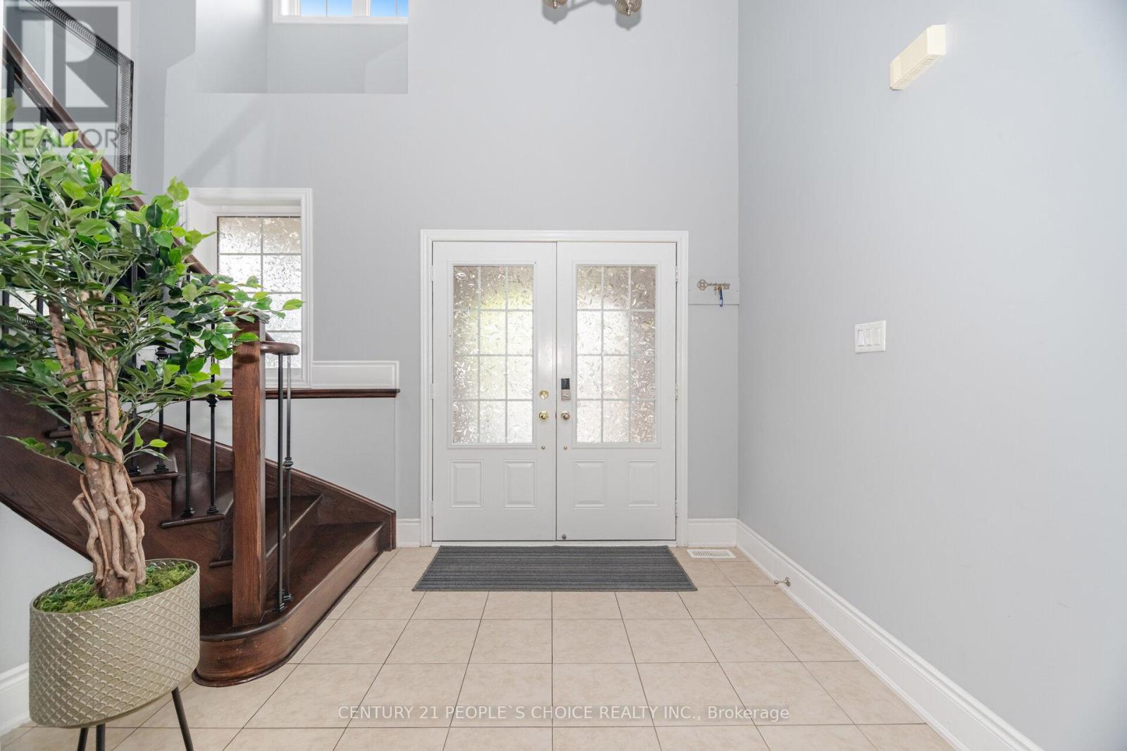 Property at 11 VERNOSA DRIVE image 4