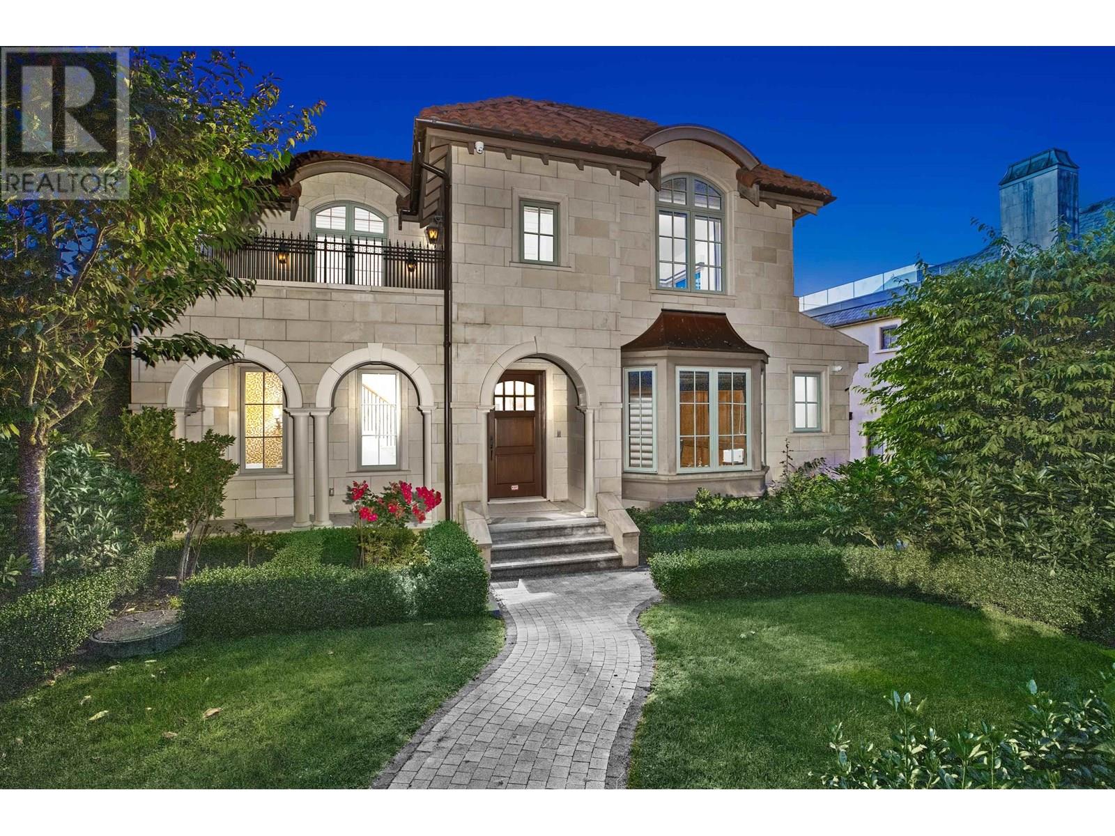 4651 SIMPSON AVENUE, Vancouver, British Columbia