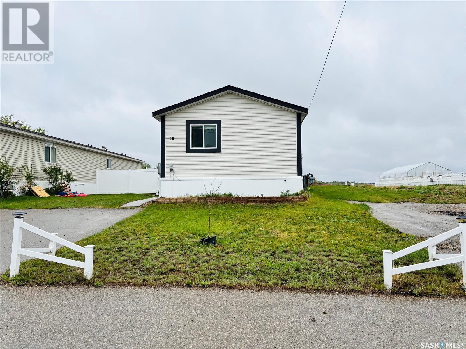 18 2004 Alice ROAD, estevan, Saskatchewan