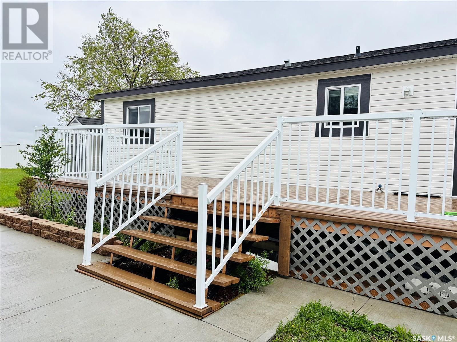 18 2004 Alice Road, Estevan, Saskatchewan  S4A 3A7 - Photo 31 - SK013861