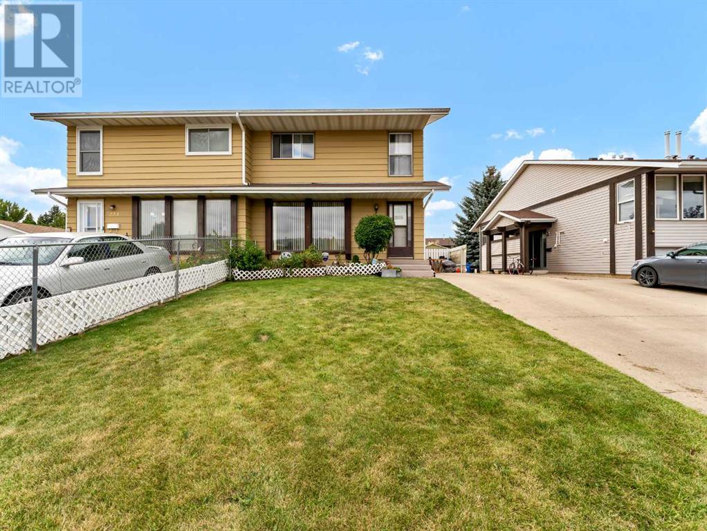 Property at 219 Ross Glen Drive SE image 3